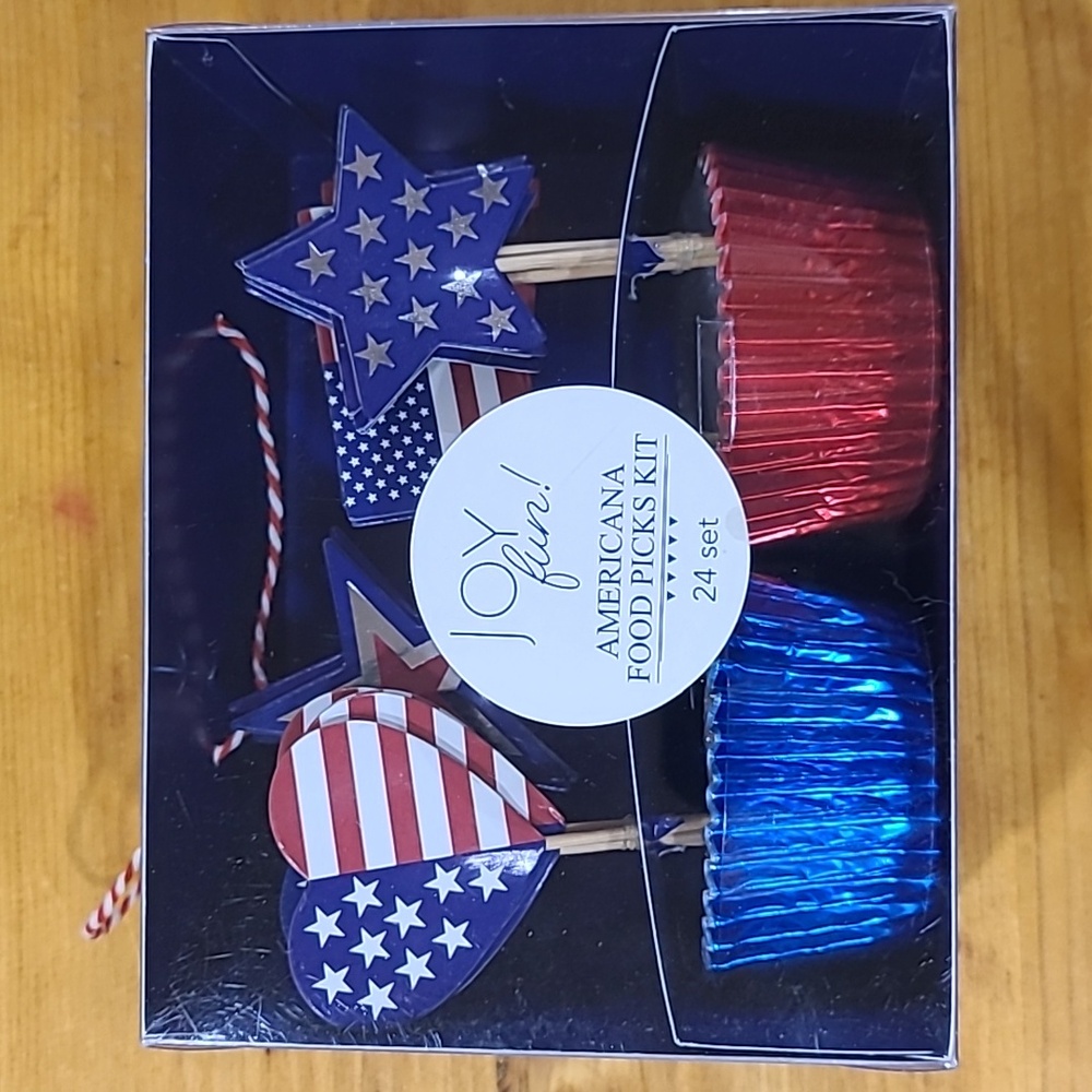 Red,White, and Blue 24 Cupcake Liners and   Toppers